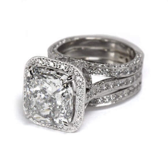 Princess cut engagement ring - Picture 4 of 6